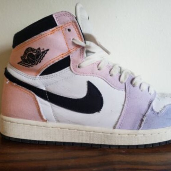 air jordan 1 retro high og skyline (rare find)